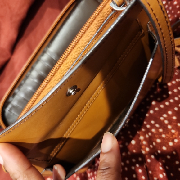 Lodis Audrey Tracy Crossbody - Picture 9 of 11